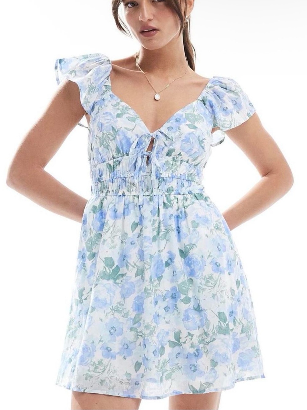 Hollister Co. white and blue floral Flutter Sleeve Double-Tie Skort Dress
